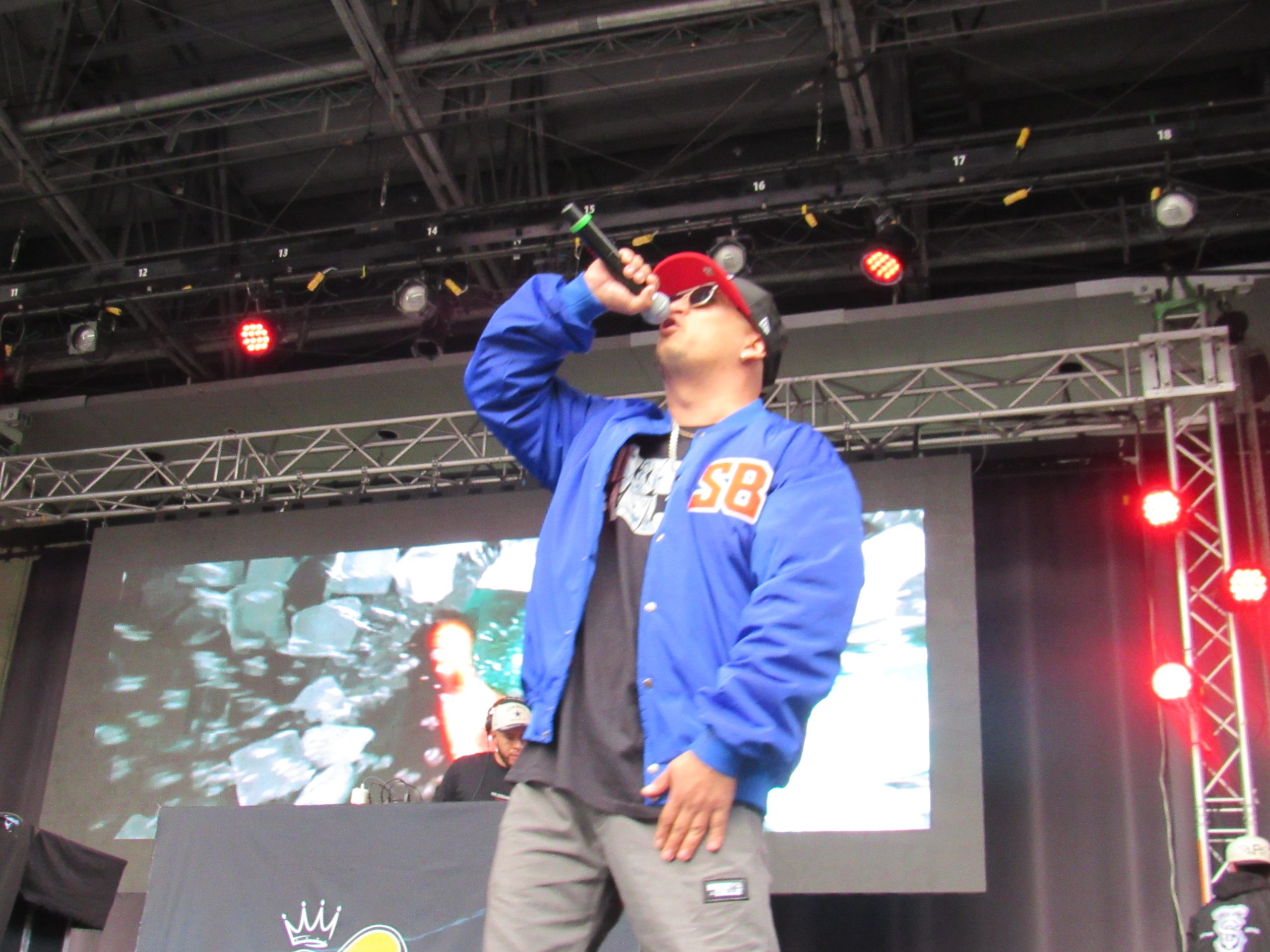 IMG_1585 Liric Trafic